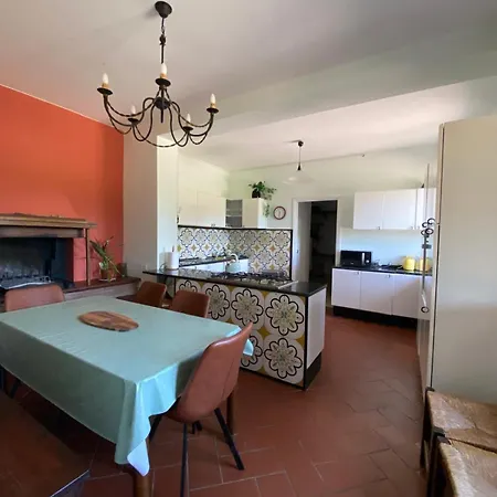 San Lorenzo 4 Bedroom With Pool